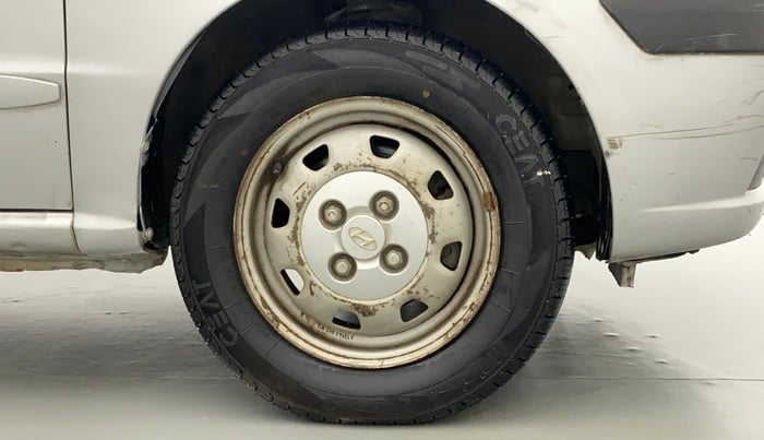 2012 Hyundai Santro Xing GL PLUS, Petrol, Manual, 90,337 km, Right Front Wheel