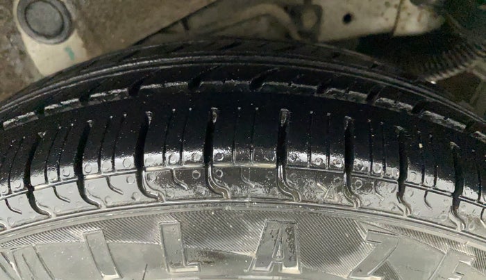2012 Hyundai Santro Xing GL PLUS, Petrol, Manual, 90,337 km, Left Rear Tyre Tread