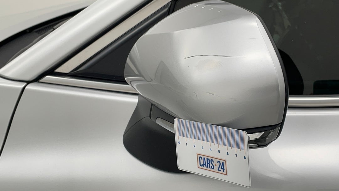 Side Mirrors Housing LHS Scratch