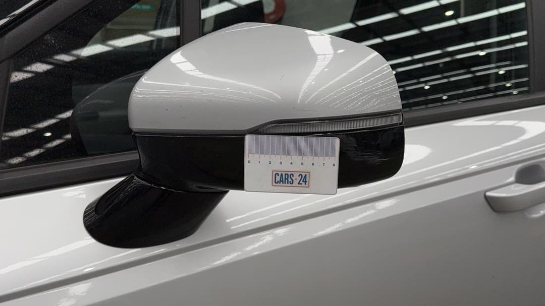 2022 Kia Carnival S, Automatic, 91413 km, Side Mirrors Housing LHS Scratch