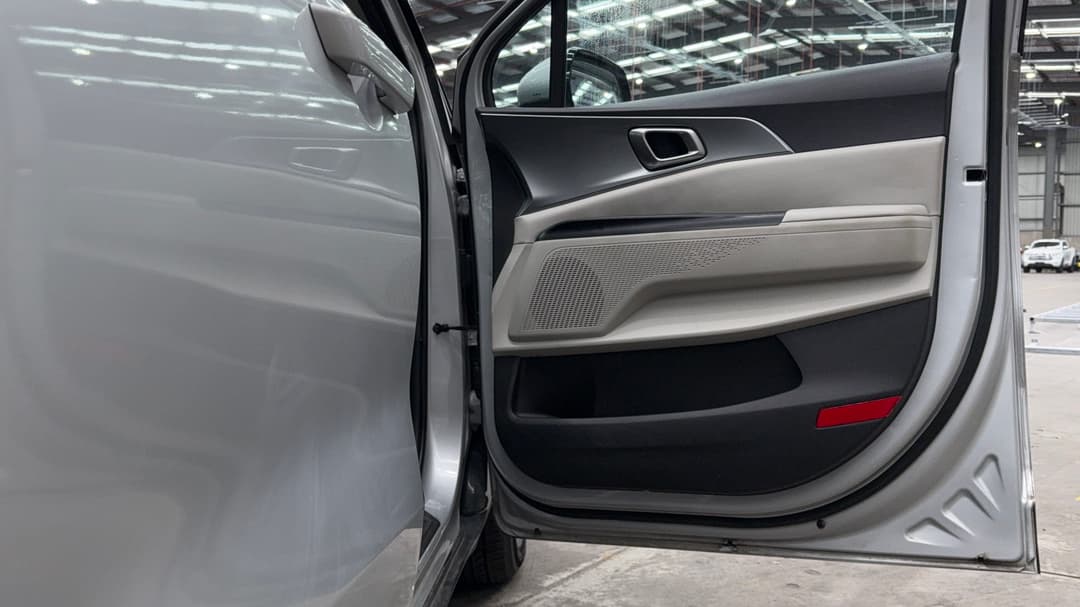 2022 Kia Carnival S, Automatic, 91413 km, Speaker View