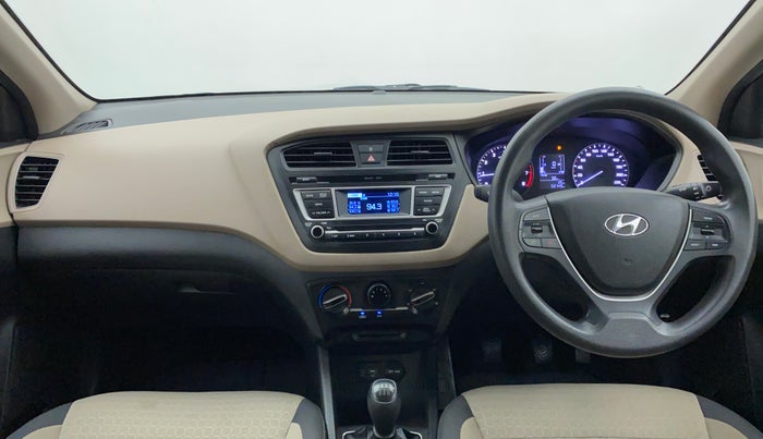 2015 Hyundai Elite i20 MAGNA 1.2, Petrol, Manual, 52,409 km, Dashboard
