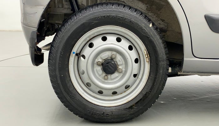 2017 Maruti Wagon R 1.0 LXI CNG, CNG, Manual, 16,506 km, Right Rear Wheel
