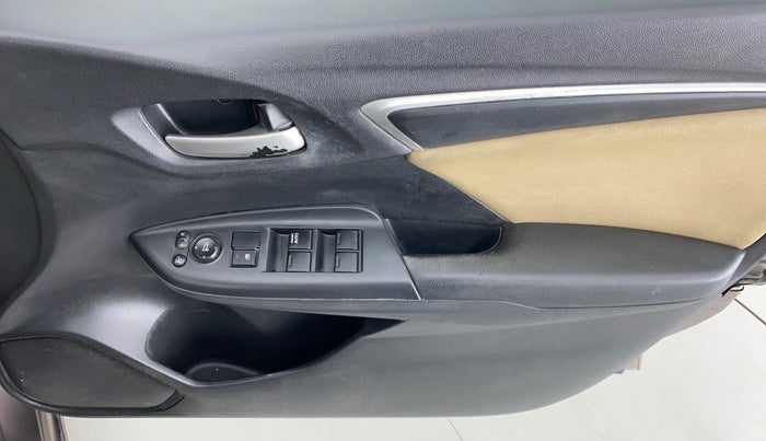 2015 Honda Jazz 1.2 V MT, Petrol, Manual, 34,254 km, Driver Side Door Panels Control