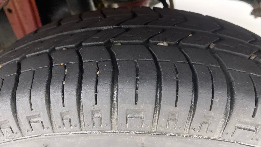 Left Rear Tyre Tread