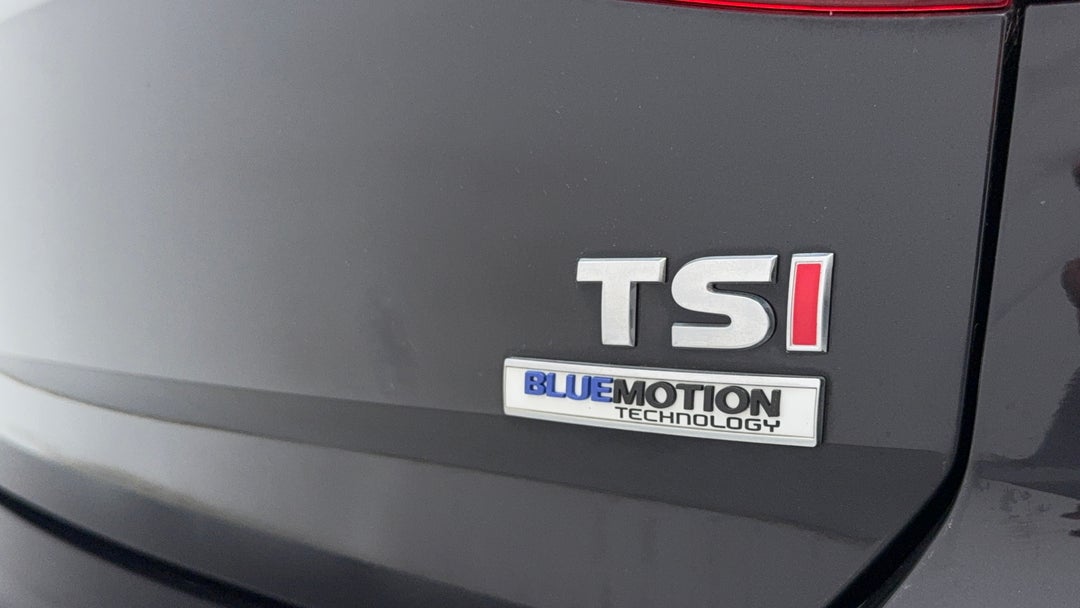 Badge (Boot Right Side)