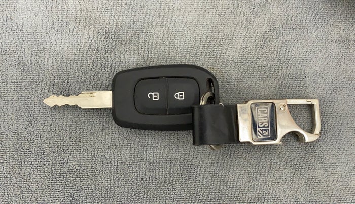 2018 Datsun Redi Go T(O) 1.0 AMT, Petrol, Automatic, 8,178 km, Key Close Up