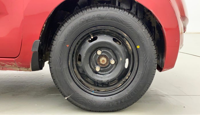 2018 Datsun Redi Go T(O) 1.0 AMT, Petrol, Automatic, 8,178 km, Right Front Wheel