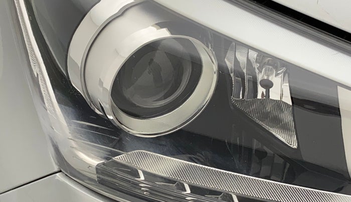 2016 Hyundai Creta SX PLUS 1.6 PETROL, CNG, Manual, 37,051 km, Right headlight - Minor scratches