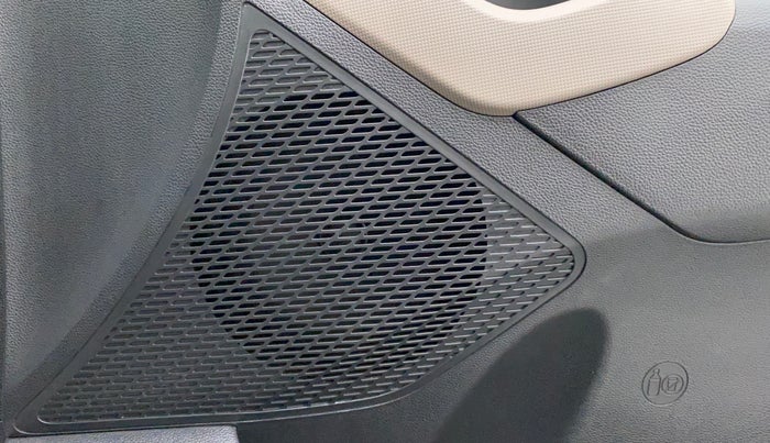 2016 Hyundai Creta SX PLUS 1.6 PETROL, CNG, Manual, 37,051 km, Speaker