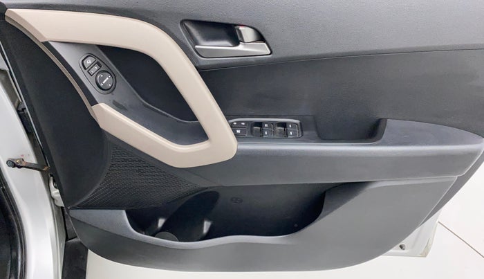 2016 Hyundai Creta SX PLUS 1.6 PETROL, CNG, Manual, 37,051 km, Driver Side Door Panels Control