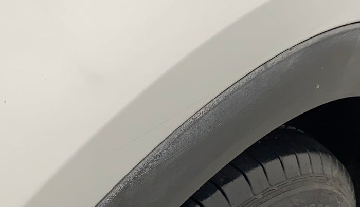 2016 Hyundai Creta SX PLUS 1.6 PETROL, CNG, Manual, 37,051 km, Right quarter panel - Minor scratches