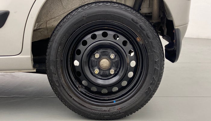 2017 Maruti Wagon R 1.0 VXI, Petrol, Manual, 13,642 km, Left Rear Wheel
