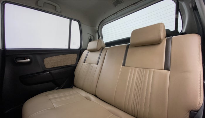 2017 Maruti Wagon R 1.0 VXI, Petrol, Manual, 13,642 km, Right Side Rear Door Cabin