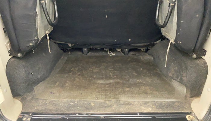 2019 Mahindra Scorpio S3, Diesel, Manual, 82,693 km, Boot Inside