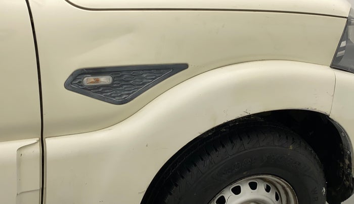 2019 Mahindra Scorpio S3, Diesel, Manual, 82,693 km, Right fender - Slightly dented