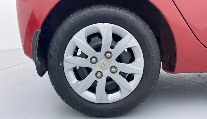 2014 Hyundai Eon MAGNA PLUS, Petrol, Manual, 31,639 km, Right Rear Wheel