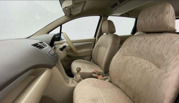 2013 Maruti Ertiga VDI ABS, Diesel, Manual, 1,61,137 km, Right Side Front Door Cabin