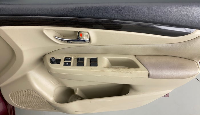 2014 Maruti Ciaz ZXI, Petrol, Manual, 50,071 km, Driver Side Door Panels Control