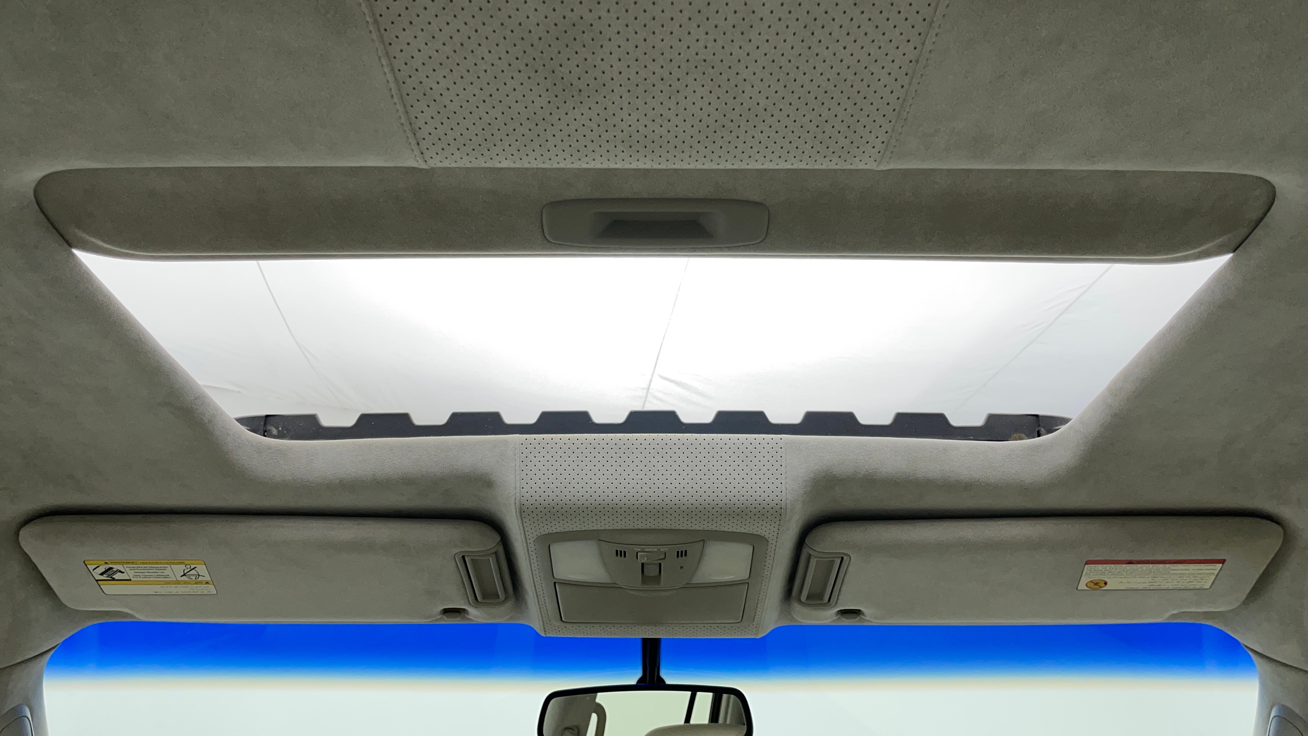 Nissan Patrol-Interior Sunroof/Moonroof