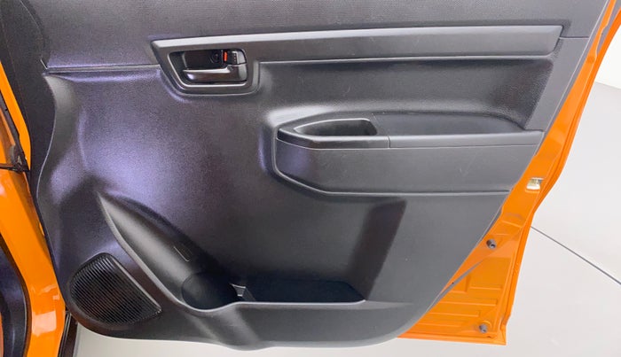 2020 Maruti S PRESSO VXI PLUS AGS, Petrol, Automatic, 3,342 km, Driver Side Door Panels Control