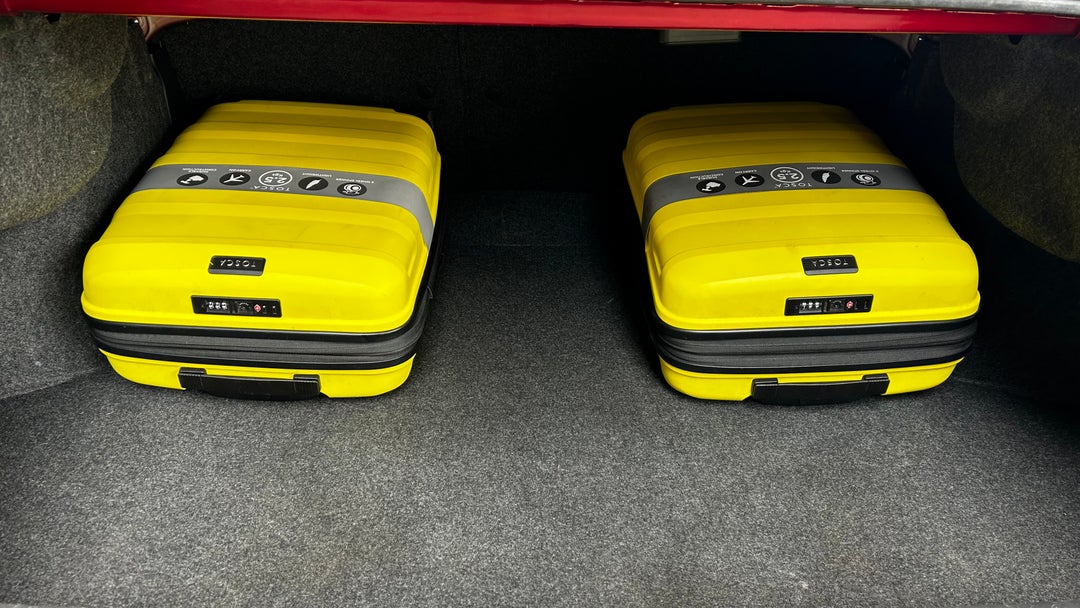 2018 Subaru Impreza 2.0i-s (awd), Automatic, 84296 km, Boot Inside View with Luggage