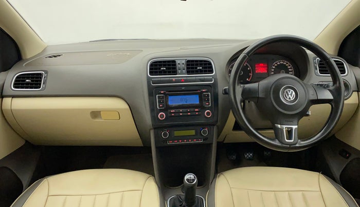 2012 Volkswagen Vento HIGHLINE 1.6 MPI, Petrol, Manual, 27,273 km, Dashboard