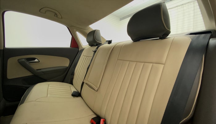 2012 Volkswagen Vento HIGHLINE 1.6 MPI, Petrol, Manual, 27,273 km, Right Side Rear Door Cabin