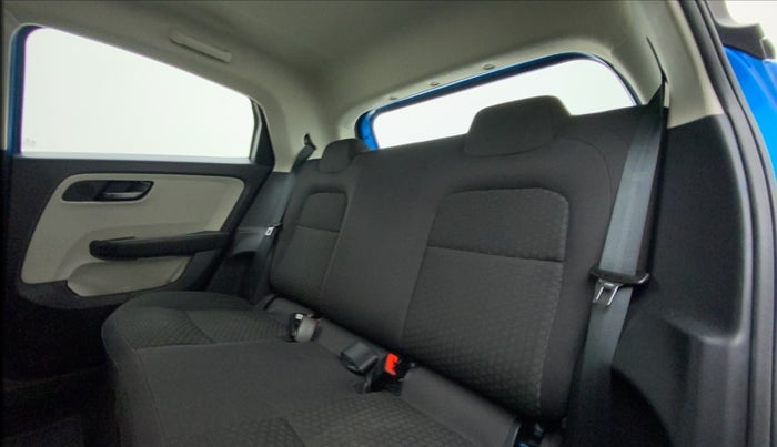 2022 Tata ALTROZ XM PLUS DIESEL, Diesel, Manual, 9,215 km, Right Side Rear Door Cabin