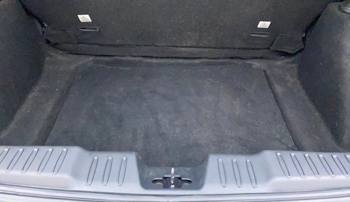 2022 Tata ALTROZ XM PLUS DIESEL, Diesel, Manual, 9,215 km, Boot Inside