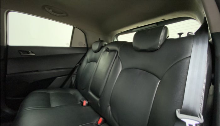 2018 Hyundai Creta 1.6 SX PLUS PETROL, Petrol, Manual, 25,434 km, Right Side Rear Door Cabin
