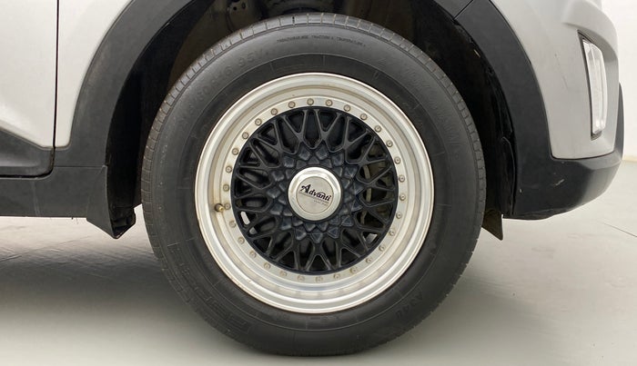 2018 Hyundai Creta 1.6 SX PLUS PETROL, Petrol, Manual, 25,434 km, Right Front Wheel