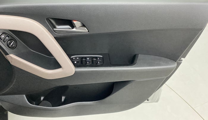 2018 Hyundai Creta 1.6 SX PLUS PETROL, Petrol, Manual, 25,434 km, Driver Side Door Panels Control