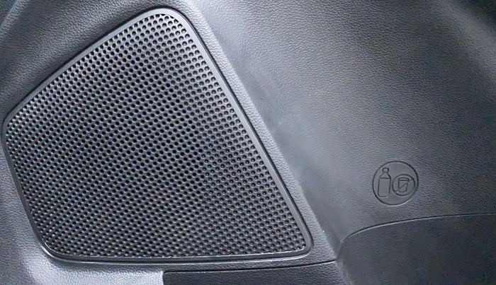 2016 Hyundai Elite i20 ASTA 1.2 (O), Petrol, Manual, 69,615 km, Speakers