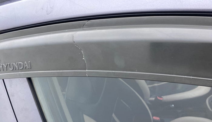 2015 Hyundai Grand i10 ASTA 1.2 AT VTVT, Petrol, Automatic, 67,643 km, Driver-side door - Door visor damaged