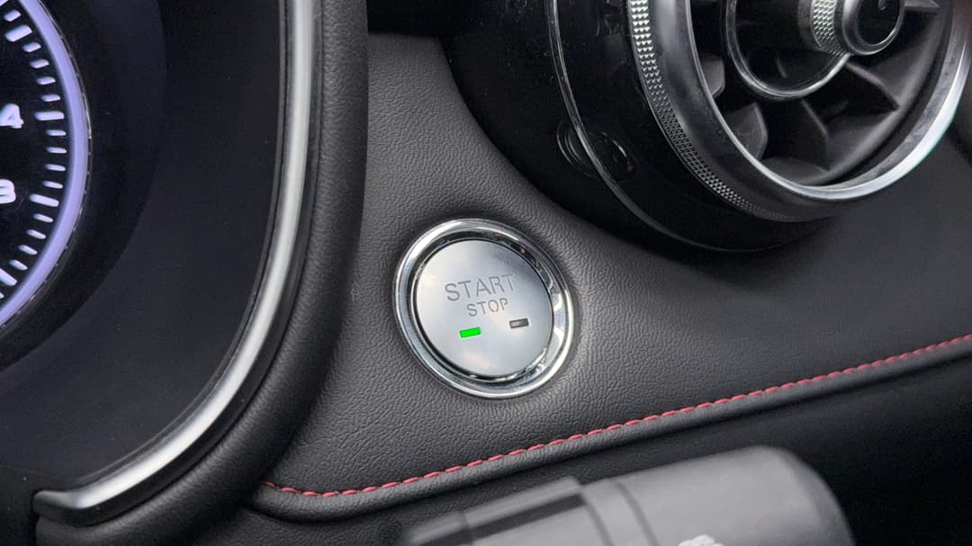 2024 MG HS Vibe, Automatic, 47619 km, Keyless / Button Start