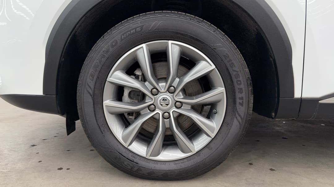 2024 MG HS Vibe, Automatic, 47619 km, Left Front Wheel