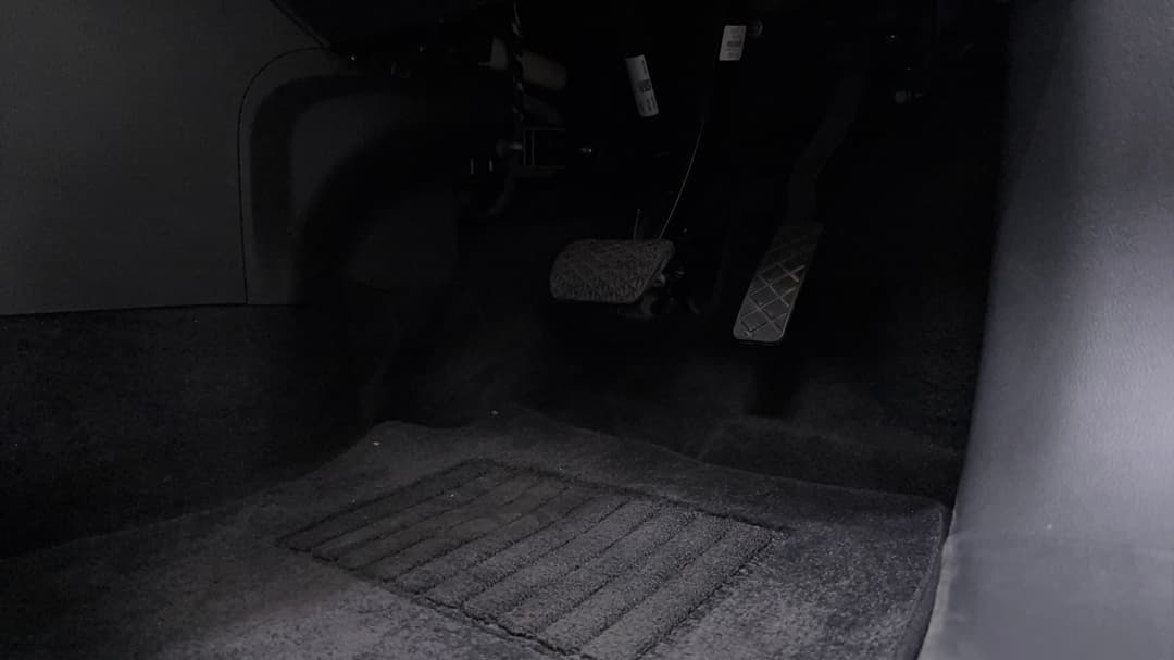 2023 MG Zst Excite, Automatic, 9960 km, Pedals and Footmat