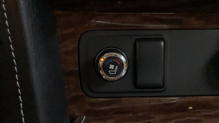 NISSAN PATROL-Ventilated Seats