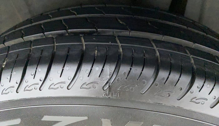 2019 Maruti Ertiga ZDI PLUS SHVS, Diesel, Manual, 58,457 km, Left Rear Tyre Tread