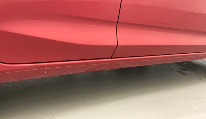 2019 Honda Amaze 1.5L I-DTEC VX CVT, Diesel, Automatic, 55,414 km, Right running board - Minor scratches