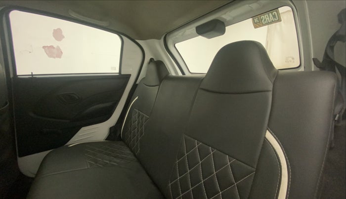 2017 Datsun Redi Go S, Petrol, Manual, 38,583 km, Right Side Rear Door Cabin
