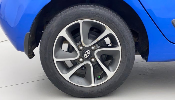 2017 Hyundai Grand i10 ASTA 1.2 KAPPA VTVT, Petrol, Manual, 61,604 km, Right Rear Wheel