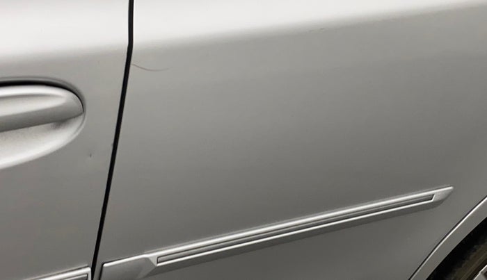 2013 Toyota Etios Liva G, Petrol, Manual, 72,597 km, Rear left door - Minor scratches