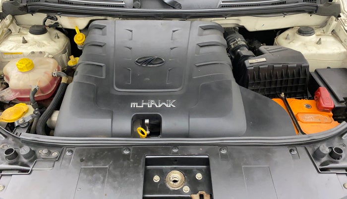 2018 Mahindra XUV500 W9, Diesel, Manual, 66,262 km, Open Bonet