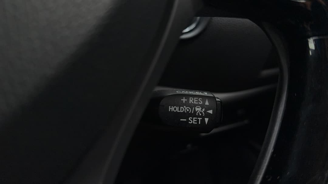 2017 Toyota C-HR Koba (AWD), Automatic, 66161 km, Cruise Control