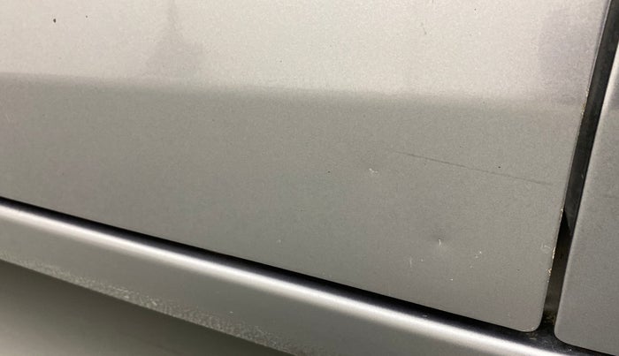 2016 Maruti Celerio VXI (O), Petrol, Manual, 94,915 km, Front passenger door - Minor scratches