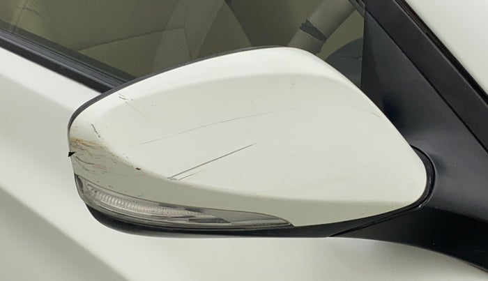 2013 Hyundai Verna FLUIDIC 1.6 VTVT SX, Petrol, Manual, 43,161 km, Right rear-view mirror - Minor scratches