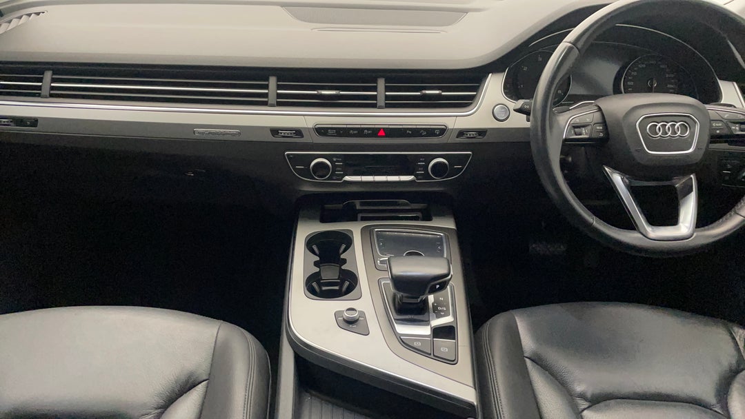 2016 Audi Q7 3.0 Tdi Quattro, Automatic, 88745 km, Center Console