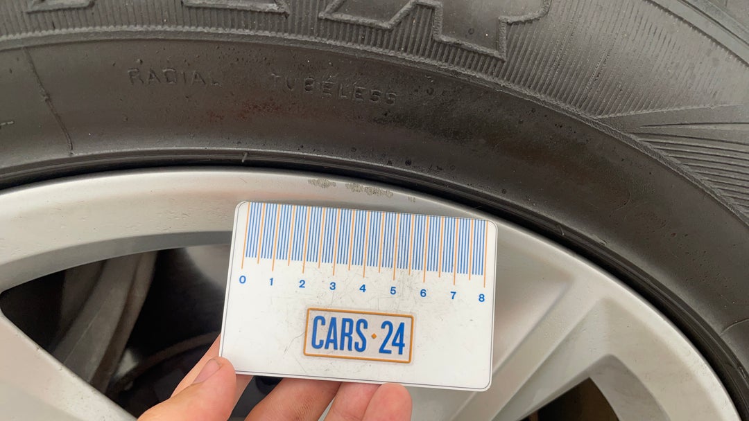 2016 Audi Q7 3.0 Tdi Quattro, Automatic, 88745 km, Wheels Rim Front RHS Scuff